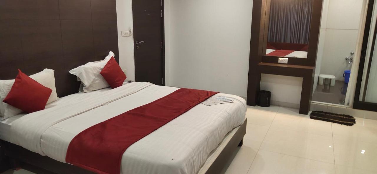 Park Land Hotel Ahmedabad