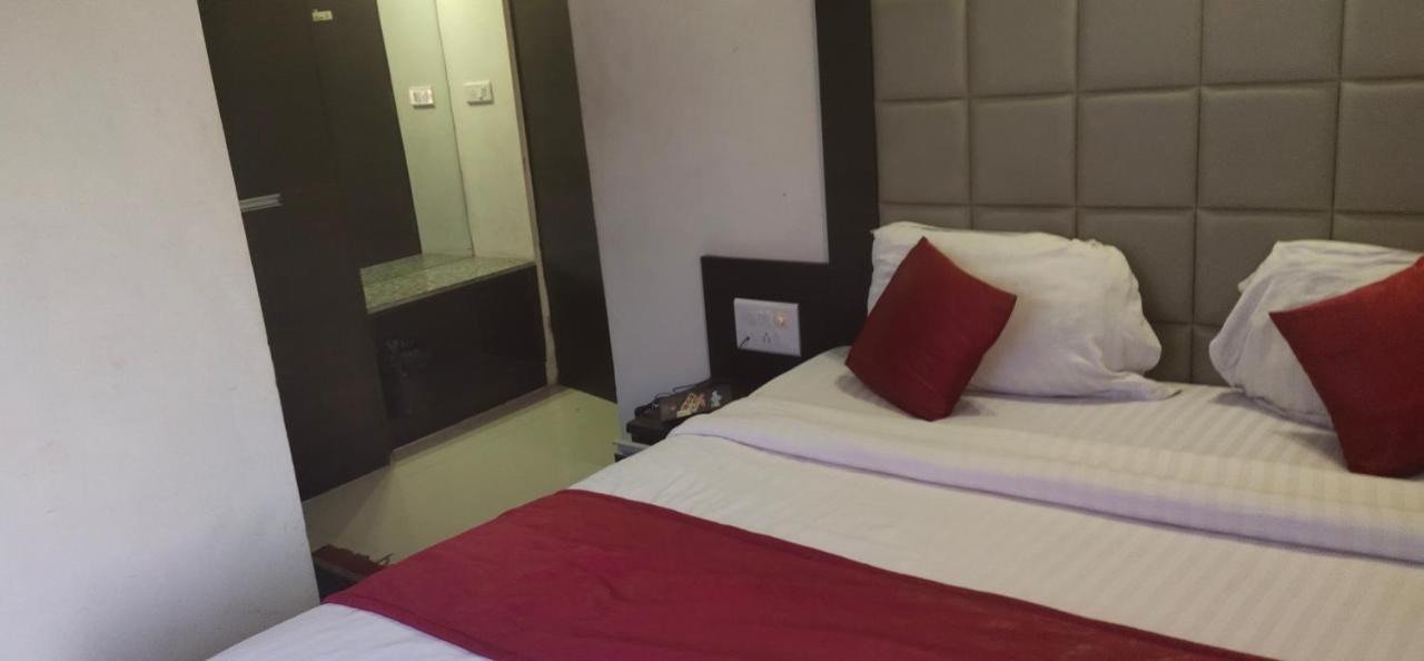 Park Land Hotel