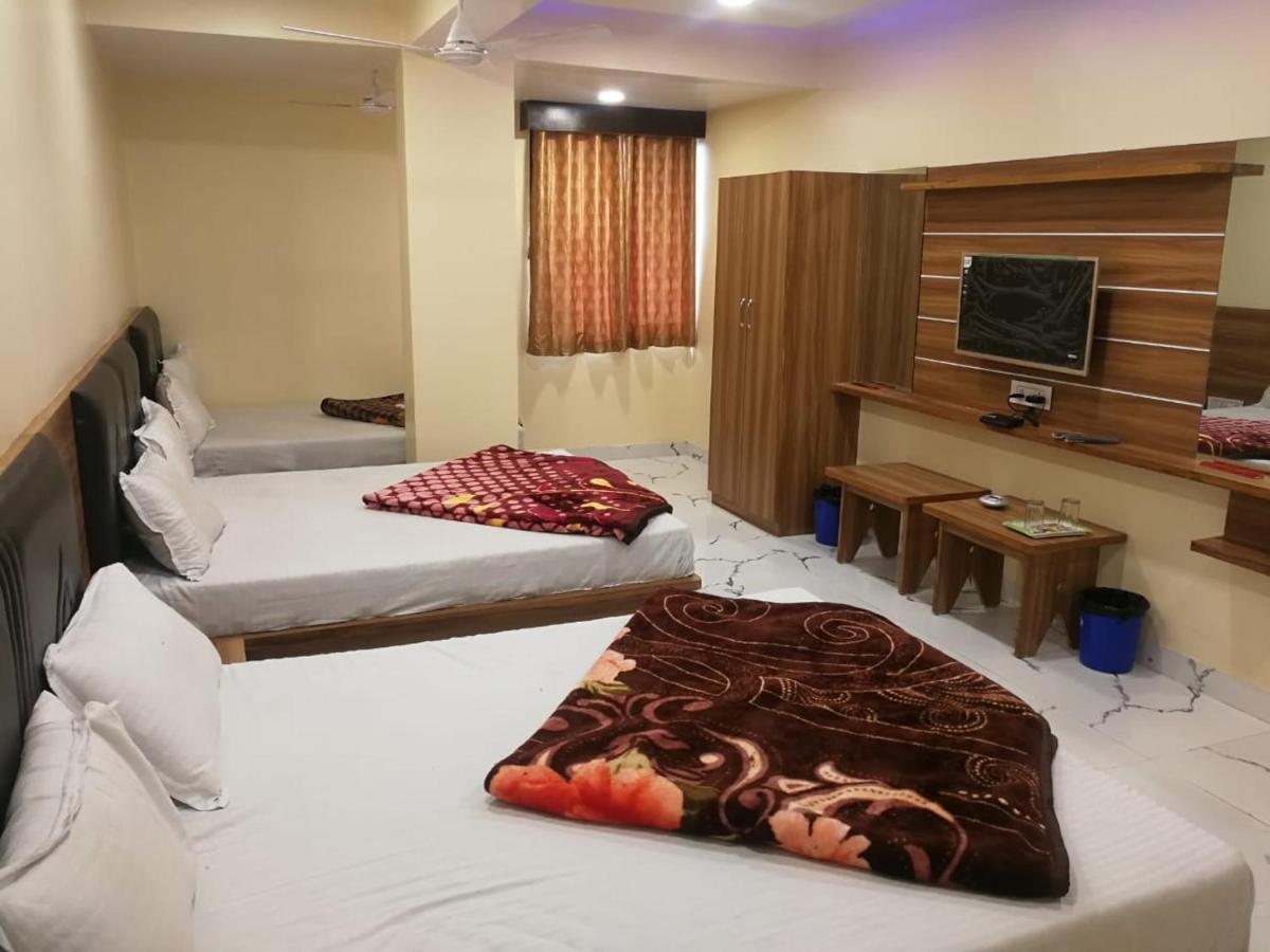 New Pathik 3* Ahmedabad