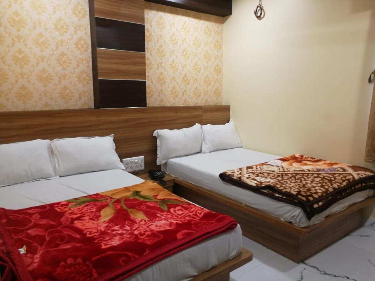 New Pathik Hotel Ahmedabad