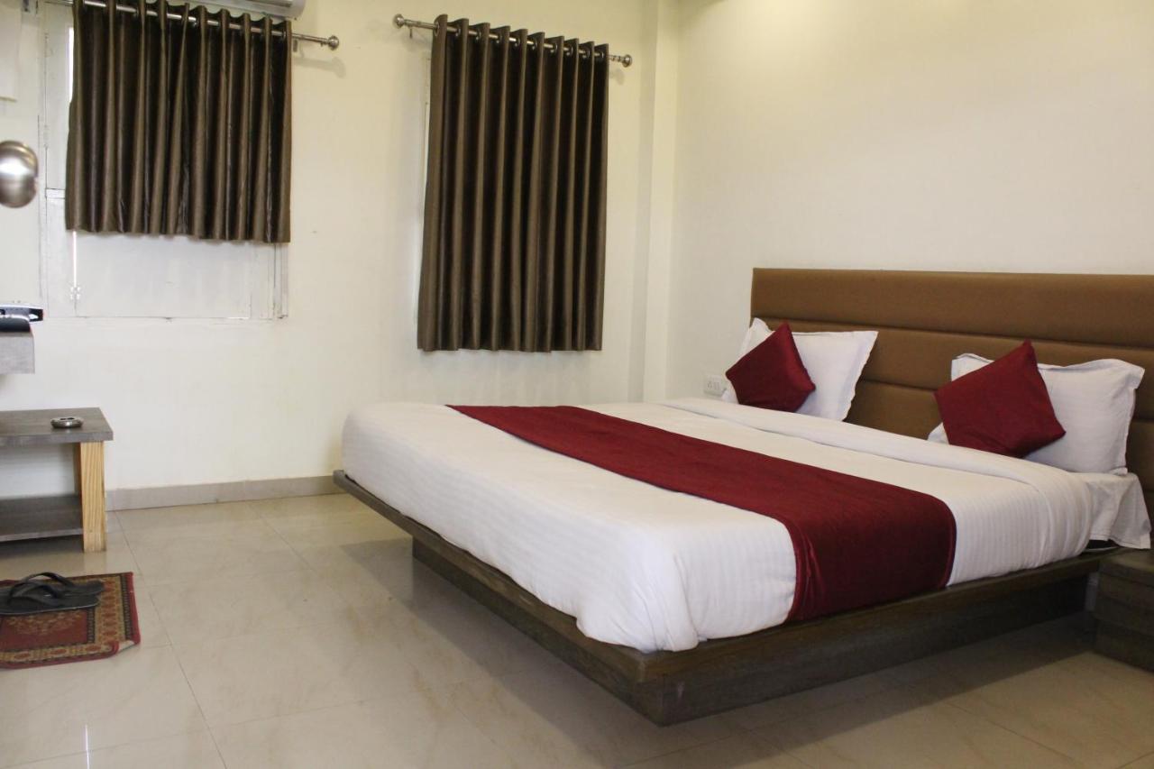 Hotel The Sg Ahmedabad