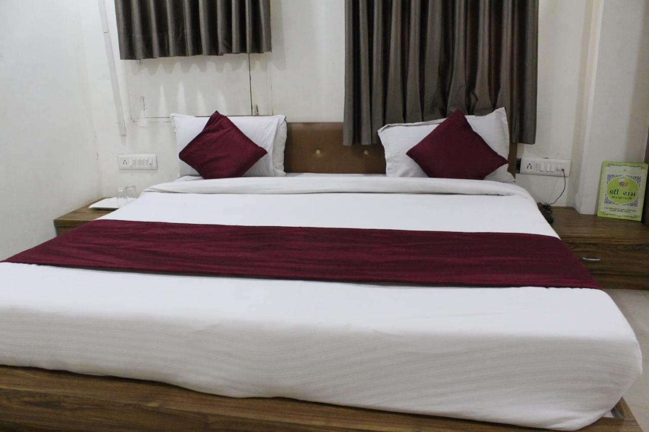 The Sg Hotel Ahmedabad