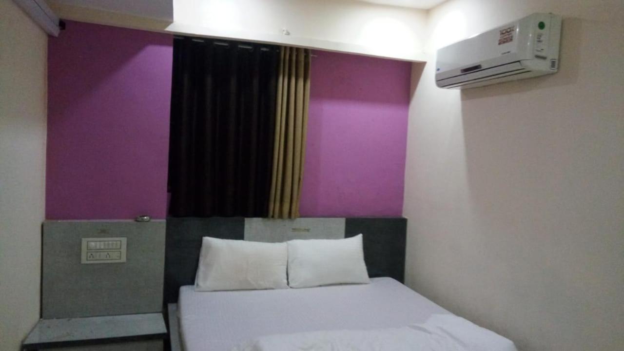 Hotel Swell