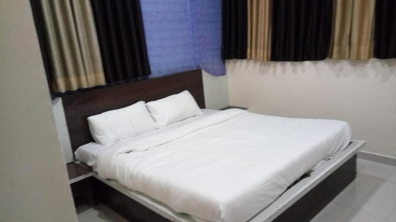 Swell Hotel