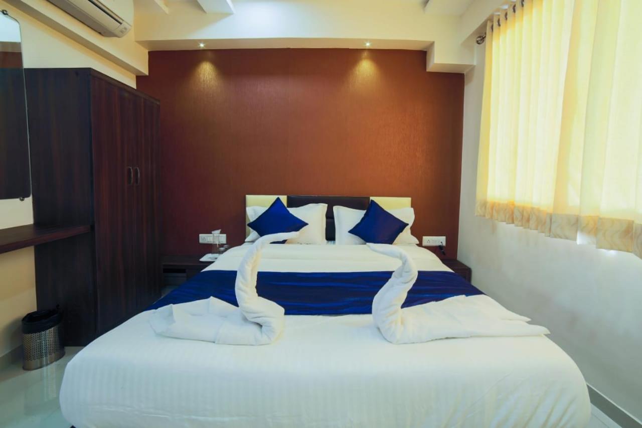 Swell Hotel 3*