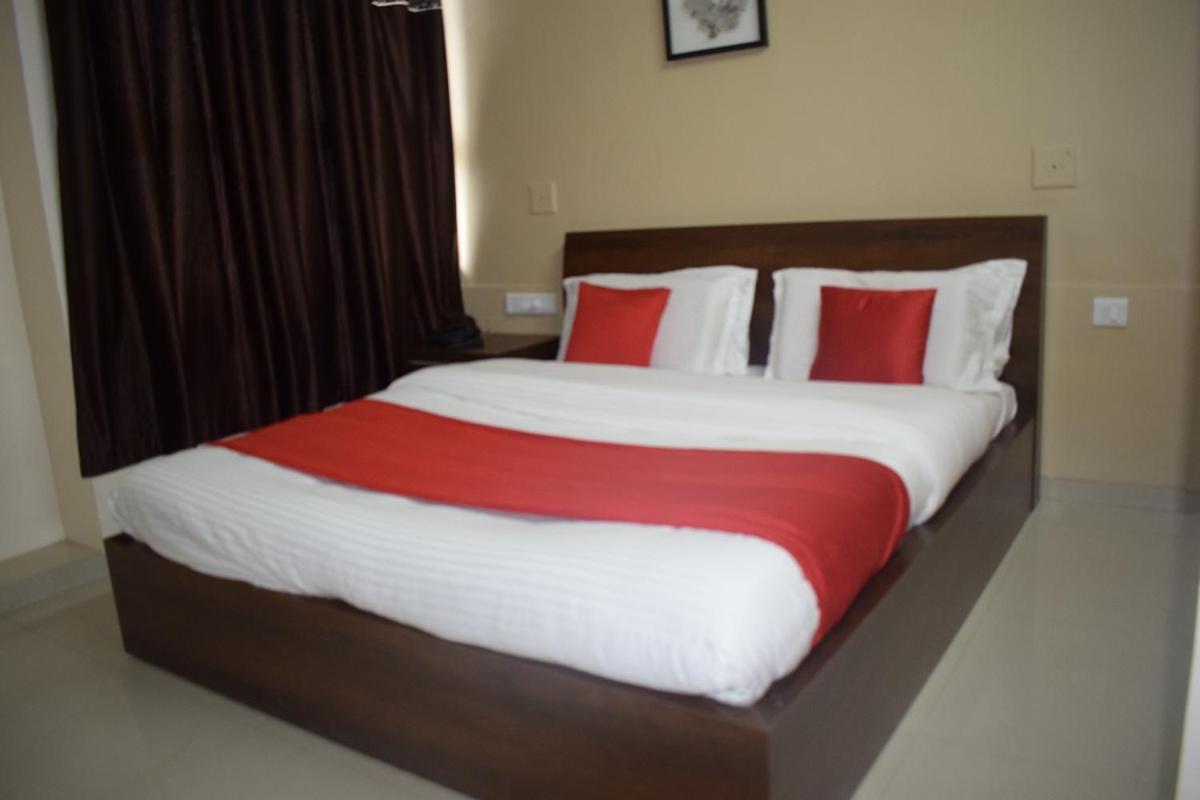 Hotel-the Safar Hotel Ahmedabad