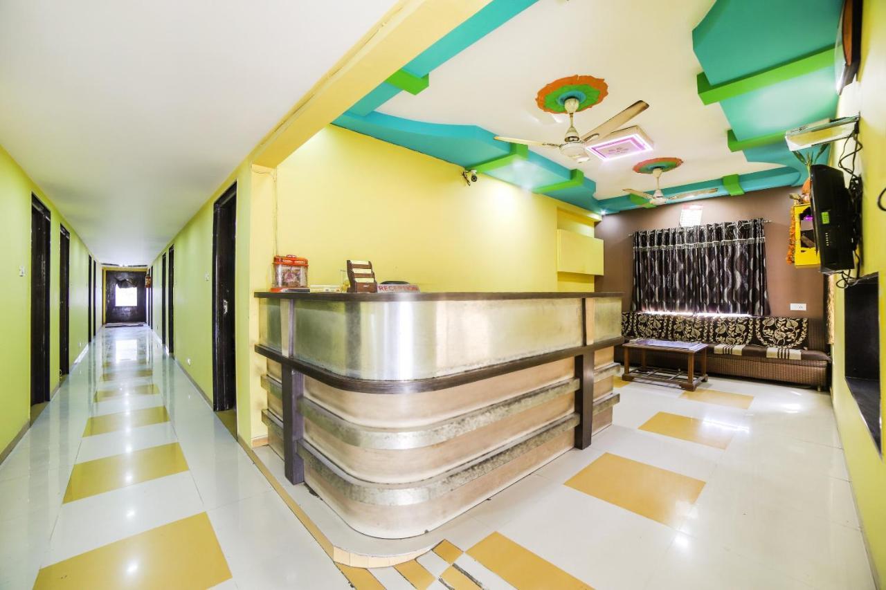 Hotel Oyo 69877 Sarthi Residency Ahmedabad