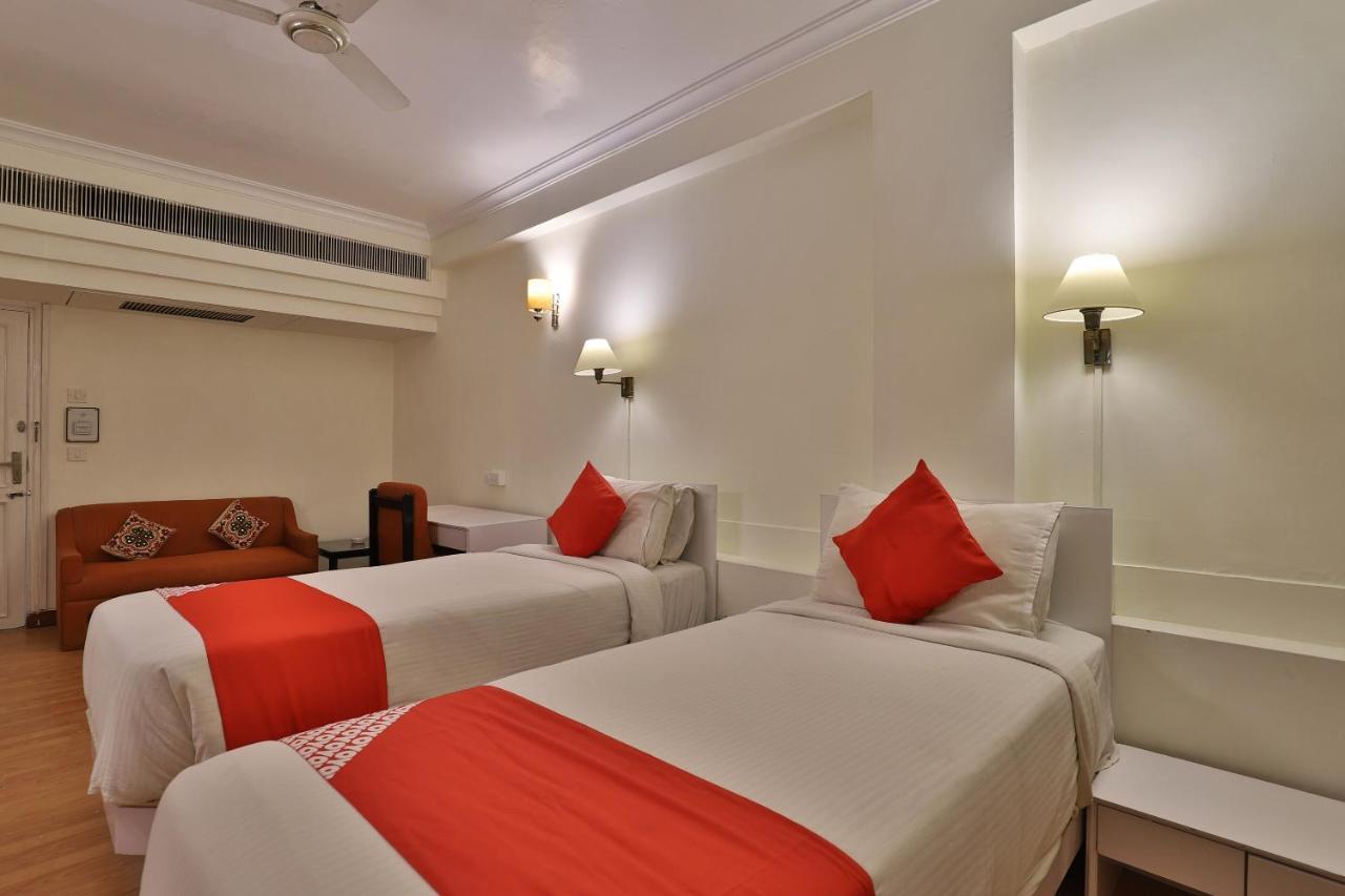 Oyo 2308 Crown Ahmedabad
