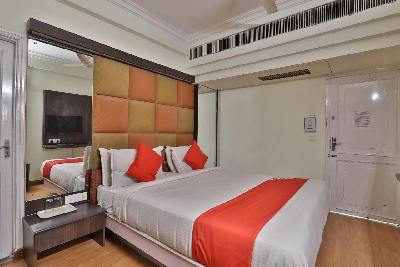 Oyo 2308 Crown 3* Ahmedabad