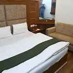 Hotel Khushi Palace