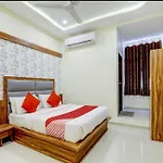 Hotel Ganesh Inn