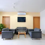 Deecobiz Hotel