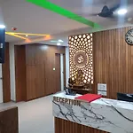 Hotel Eagle Inn, Naroda