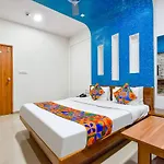 Fabhotel Raj Ratna - Nr Ashram Road