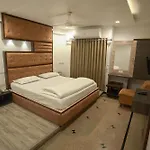 Hotel Shertown