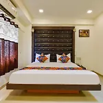 Fabhotel Crystal Inn II - Paldi Char Rasta