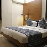 Hotel The Royal Plaza
