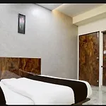 Hotel Shubham Inn Thaltej Ahmedabad