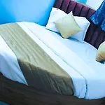 Hotel Sunrise Rooms