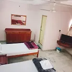 Jai Radhe Hotel