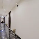 Hotel O Royal S1