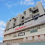 Hotel O Royal S1