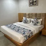 Hotel M Grand