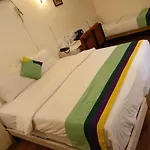 Hotel Crown