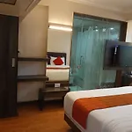 Hotel Crown