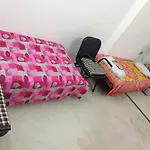 Chintamani Siddhi Chakra Apartment, Bed Spaces For Cold Play