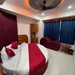 Hotel R K Villa