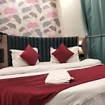 Hotel Paris Plaza