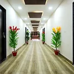 Hotel O Royal City
