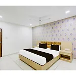 Hotel Nest View ,Ahmedabad