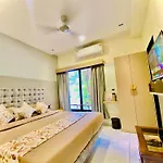 Hotel Rv Residency