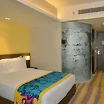 Holiday Inn Express Ahmedabad Ashram Road