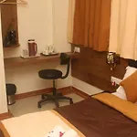 Hotel Supreme