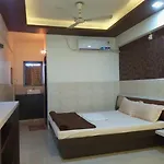 Hotel Gokul
