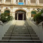 Hotel Shahibaug