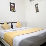 Hotel Gopi Palace