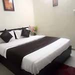 Hotel Gopi Palace