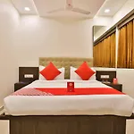 Hotel Sunstar Inn