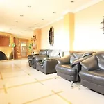 Hotel Yellow Lime