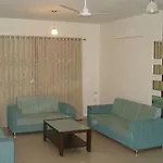10Blossoms Signature Service Apartment
