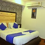 Hotel Avn