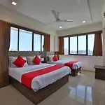 Hotel Sunstar Inn