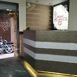 Hotel Basera