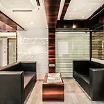 Hotel Summit