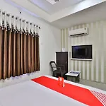 Oyo 2656 Hotel Sunstar
