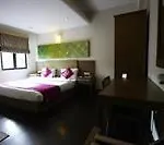 Oyo Premium Gujarat College Ellisbridge